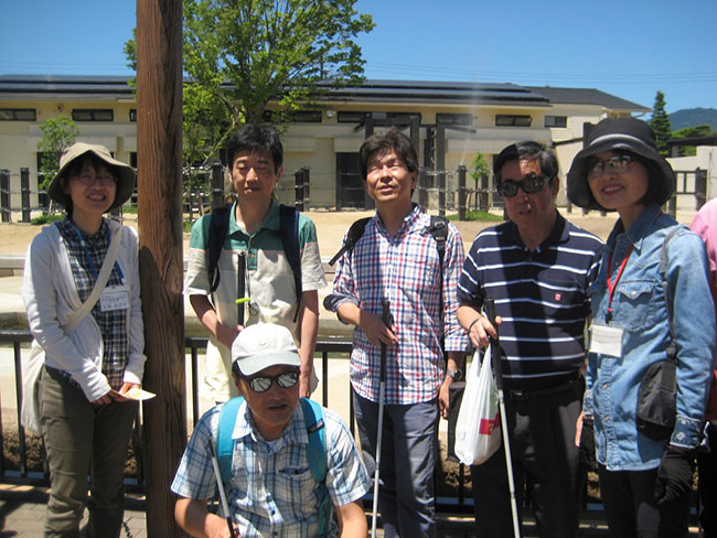 6月動物園に行きました 太陽がまぶしいです